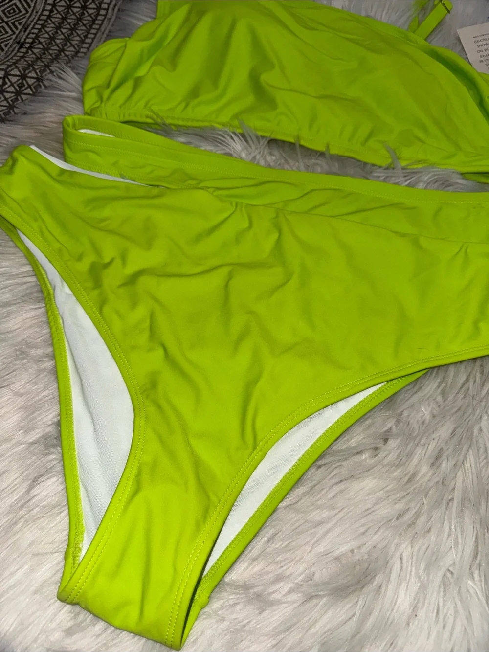 Gabi Fresh Swim x ELOQUII Cutout‎ One Shoulder Bikini